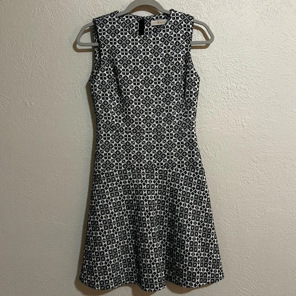Tory Burch Navy and White Hourglass Mini Dress - Picture 3 of 9